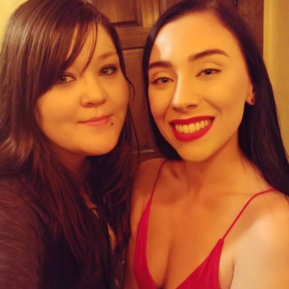 Meet your Posher, Mella - Picture 1 of 1